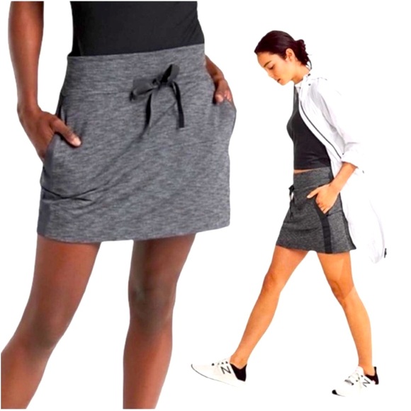 Athleta Pants - Athleta skirt - “Metro Downtown” black/gray active skirt w/full shorts under